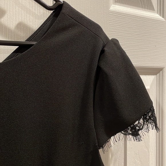 Women’s Size 14 Betsy Johnson dress. Great condition - Picture 3 of 8